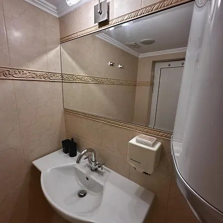 Art House Гостевой дом 3*